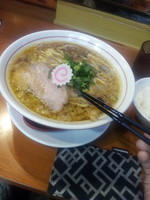 「中華そば 大盛」@横浜中華そば 維新商店の写真