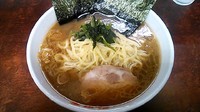 「ラーメン 中盛」@横浜ラーメン 町田家 小田急相模原店の写真
