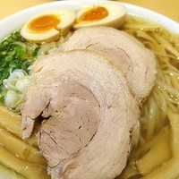「半熟煮たまごラーメン（塩）　750円」@麺処 絢の写真