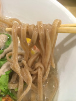 「キノコノベジソバ、ランチのシューマイ150」@ソラノイロ salt & mushroomの写真