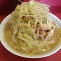 ラーメン豚入り+ヤサイ+アブラ 750円
