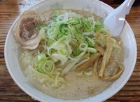 「しょうゆラーメン650円+大盛100円」@こってりらーめん なりたけ 津田沼店の写真