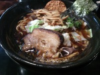 「焦がし醤油ラーメン」@麺家 うえだの写真