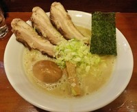 「特製塩鶏白湯ラーメン\880」@七麺鳥の写真