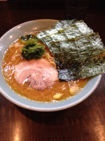 「横浜家系ラーメン やんちゃ」@極濃麺家初代 一本氣の写真