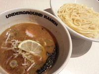 「つけめん（濃厚）Ｍ200g￥750＋ビール」@UNDER GROUND RAMEN REMIXの写真