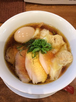 「特醤油らーめん【950円】」@麺や維新の写真