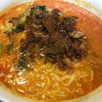 「白ゴマ坦々麺 800円」@中国料理 稲吉屋の写真