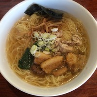 「自然洞ラーメン・白（大盛・チャーシュー）500円（250円）」@自然洞 麺舗の写真