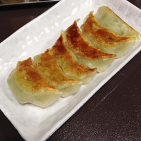 「餃子　380円」@らーめん 天任 TEN-NINの写真