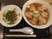 「桜の食堂720円(クーポンでニンニク豚めし無料)」@らーめん花月嵐 イオンモール柏店の写真