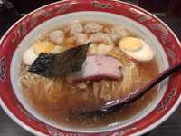 「ワンタンメン(950円)＋味玉(100円)」@支那ソバ かづ屋 五反田店の写真