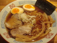 「中華そば650円＋味玉100円」@らぁめん 赤星の写真