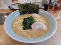 「熟玉ラーメン(大)」@ラーメン たかし屋 茅場町店の写真