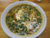 「玉子とじニラタンタン」@九州大分ラーメン 麺恋亭 中華街店の写真