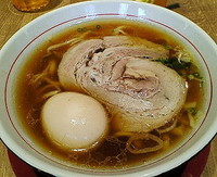 「特製醤油らぁ麺＋味付け煮玉子（＋１５８円）＝９７７円」@もりずみキッチンの写真