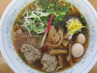 「煮干し香る牡蠣醤油拉麺(ライト煮干し)A　「900円」」@MENYA 食い味の道有楽の写真