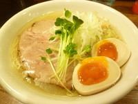 「塩 玉子」@らあめん学の写真