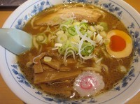 「らーめん＋中盛同料金（６８０円）」@麺処 幸喜の写真