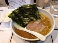 「ラーメン+小ライス」@らーめん風凛の写真