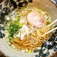「【限定】地鶏清湯（塩）　750円」@特級鶏蕎麦 龍介の写真