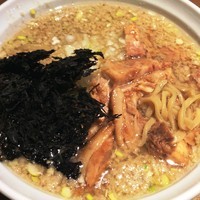 「【限定】背脂煮干ラーメン」@Dragon Noodle's ドラゴンラーメンの写真
