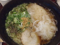 「淡路玉葱らーめん　醤油　ミニカレーセット(910円)」@淡路SA（下り）の写真