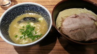 「【限定】牡蛎つけ麺(中盛)￥900」@煮干中華ソバ 宮庵の写真
