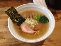 「しおらーめん」@らーめんHANABIの写真