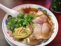 「醤油ラーメン（大盛・￥750）」@ラーメン魁力屋 一之江店の写真