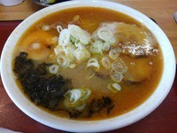 「みそラーメン（大盛り）」@ラーメン はるの写真