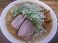 「こく煮干 ￥800＋ねぎだく ￥50＝￥850」@長尾中華そば 東京池袋店の写真