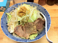 「らーめん（中）生姜、ニンニク少し¥600」@らーめん きじとらの写真