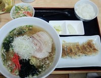 「Cセット(塩ラーメン大盛に変更)」@らぁ麺や コントの写真