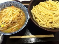 「菜たっぷりつけ麺大盛り９３０円」@久臨 ダイバーシティ東京プラザ店の写真