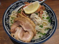 「【限定・暴走モード Ｑ】岩塩ワタリガニラーメン￥880」@ラーメンアキラの写真