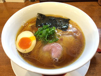 「醤油らぁ麺」@麺や維新の写真