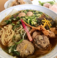 「煮干し香る牡蠣醤油拉麺B1200円」@MENYA 食い味の道有楽の写真