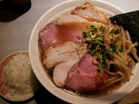 「肉そば＋大盛り＋玉ねぎ」@中華蕎麦 瑞山（ZUIZAN）の写真