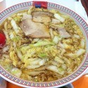 おいしいラーメン(二倍)大盛りと限定の焼き豚まん