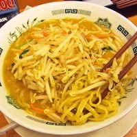 「味噌ラーメン（大盛）490円+クーポン」@日高屋 我孫子南口店の写真