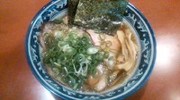 「鎌倉醤油ラー麺」@ラー麺 鎌倉家の写真
