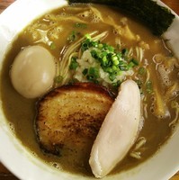 「濃厚烏賊煮干そば　７５０円（２１～２３日各２５食限定）」@麺屋 むじゃきの写真