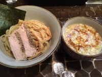 「限定　濃厚海老つけそば（９００円）」@特級鶏蕎麦 龍介の写真