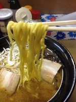 「豚骨しょうゆラーメン（中華麺）」@とんこつラーメン 一遊の写真