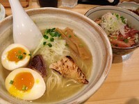 「鰤らーめん塩 680円＋味玉100円＋鰤ごはん 390円」@めんや 正明の写真