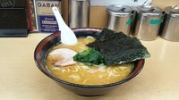 「ラーメン 大盛り 650円 かため こいめ」@らーめん せい家 経堂店の写真