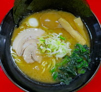 「とんこつ熟玉のせ」@麺家 神明 大府店の写真