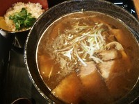 「中華そば(小) ＋チャーシュー＋穂先メンマ （131223）」@もちもちの木 野田店の写真