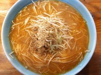 「味噌ラーメン 700円 （モヤシ大盛 100円）」@えぞっ子 蔦江の写真